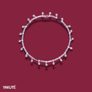 Ondèe Necklace in White